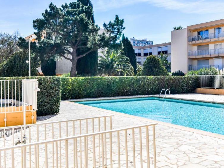 T3 150 M De La Plage, Climatisation, Piscine Et Parking Privatif - Льо Лаванду Екстериор снимка